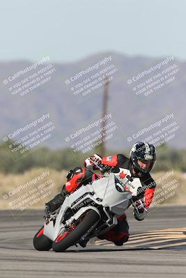 media/Nov-30-2025-TrackXperience (Sun) [[c0061d280f]]/3-Level 1/Session 3 (Turn 16)/